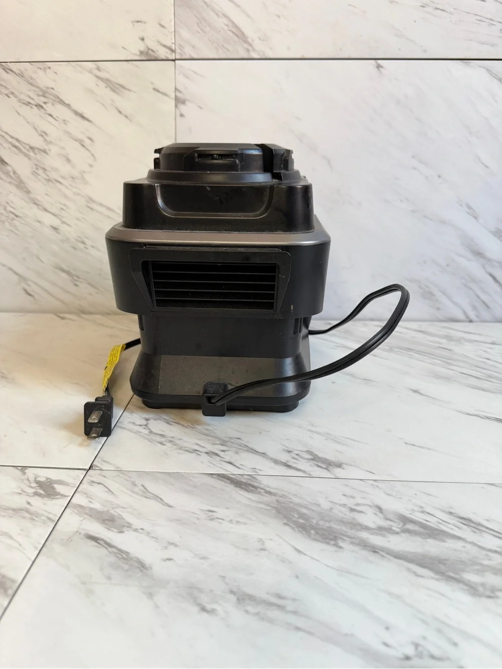 Ninja BL610 Countertop Professional Blender 1000W Motor Power Base ONLY